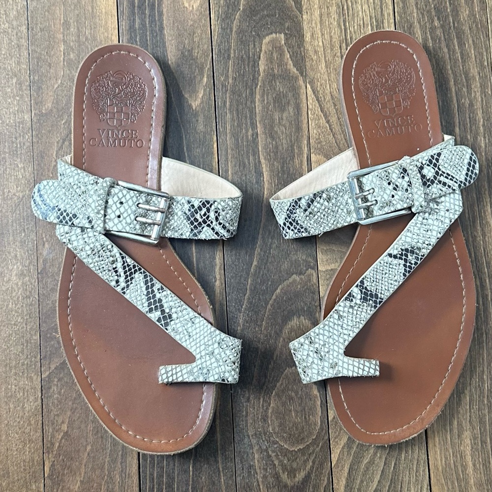 Vince Camuto sandals - Picture 3 of 5
